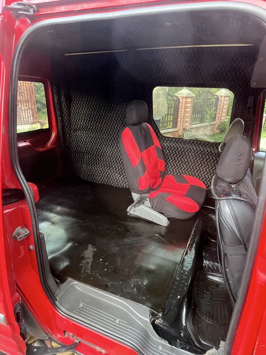 Форд конек груз 2004 рік