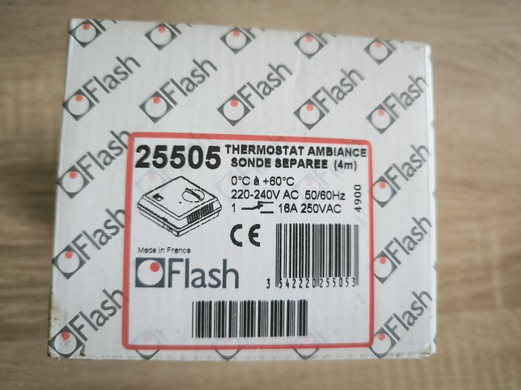 NOWY Termostat FLASH 25505 pokojowy do regulacji ogrzewania