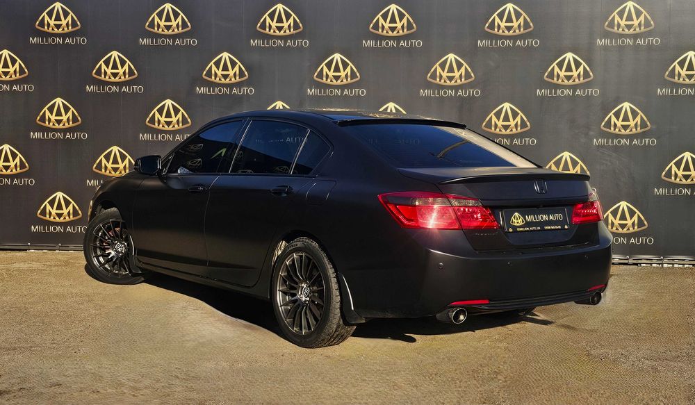 Офіційна Honda Accord 3.5 Full 2013 рік