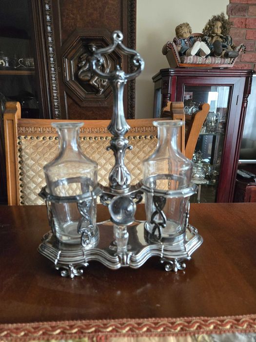 Srebrny kabaret styl Biedermeier Pr 950 Minerva Francja-Paryż XIXw