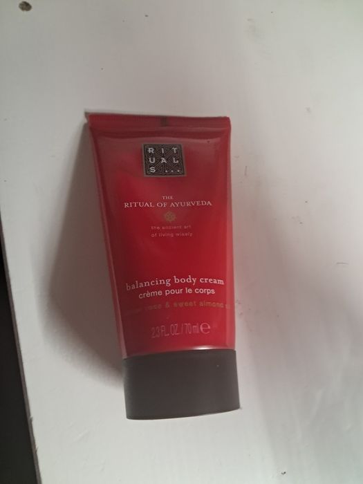 Rituals krem balancing body cream