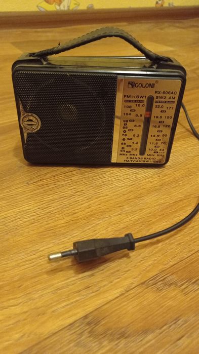 Радіоприймач Golon б/у