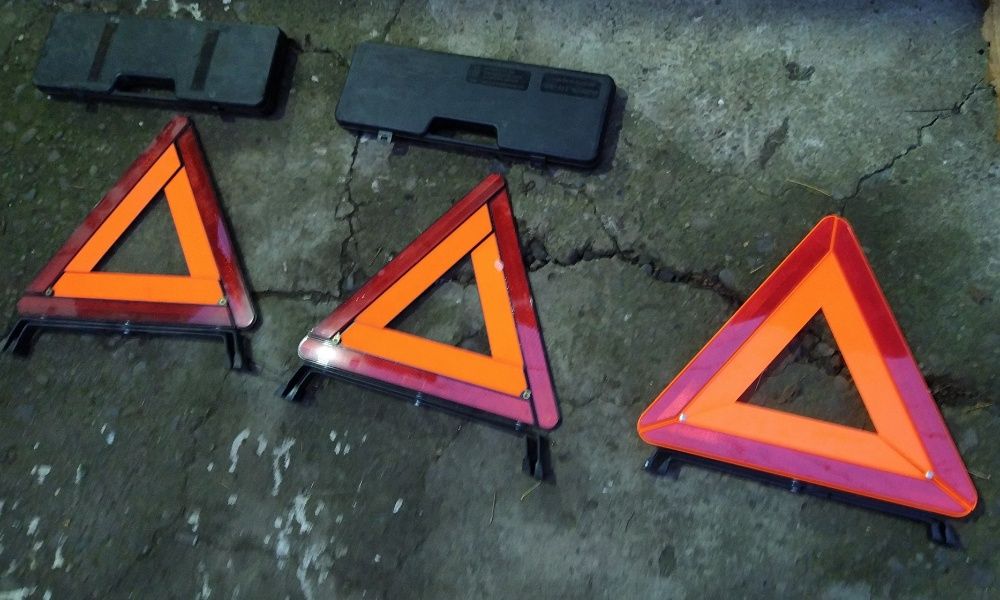 Аварійні Трикутники/ аварійної зупинки