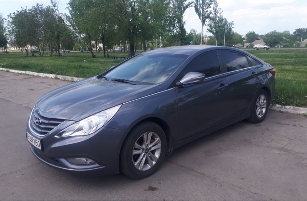 Hyundai Sonata 2012