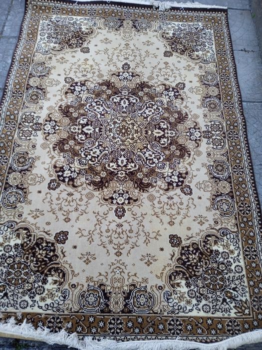 Килим ковер сірий, б/в виробництво Чехія,