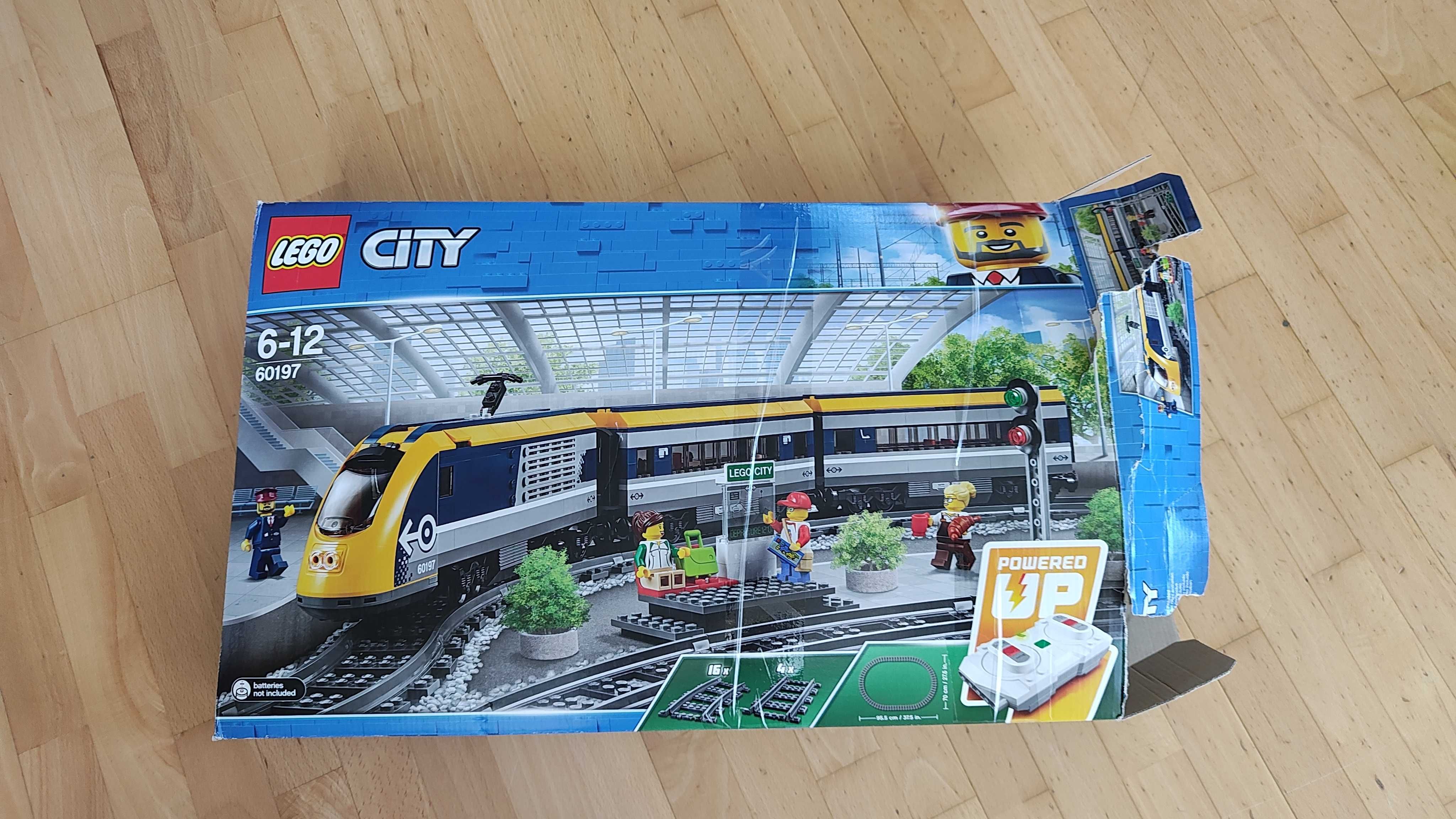 Lego City 60197 pociąg z dodatkowymi torami