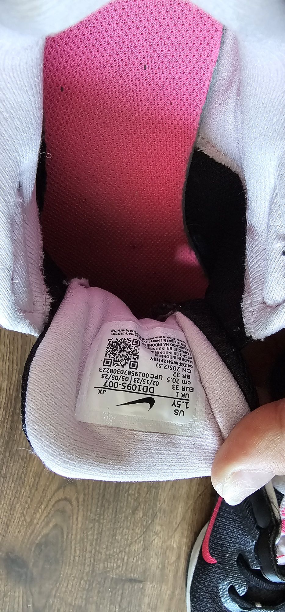Buty sportowe adidasy dla dziewczynki - nike revolution 6