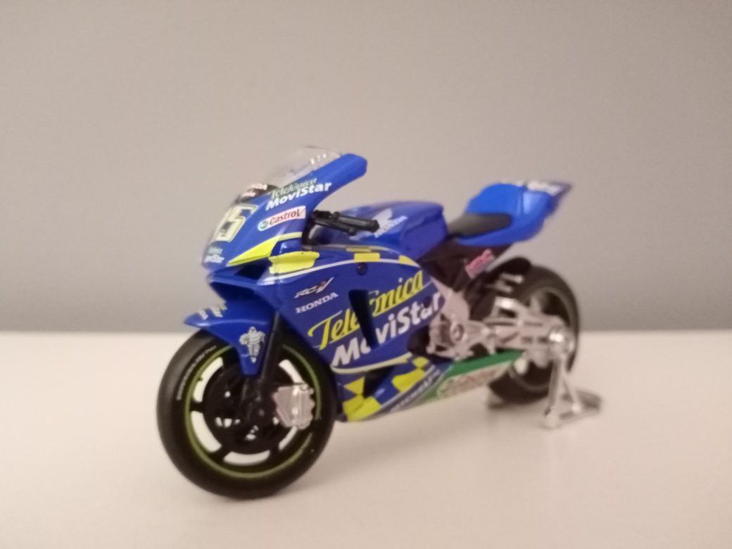 Motas de colecção 1/18