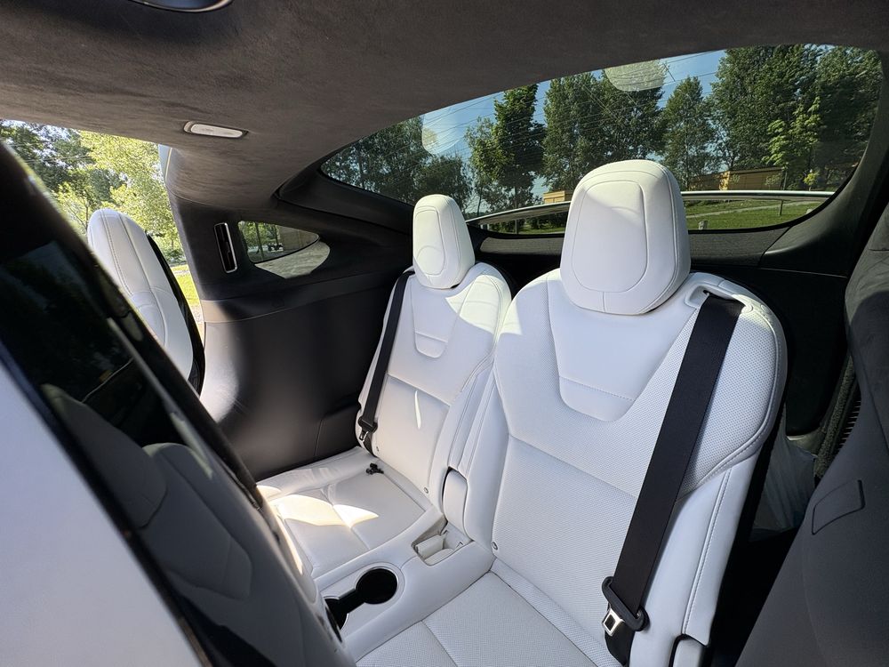 Tesla Model X 2017