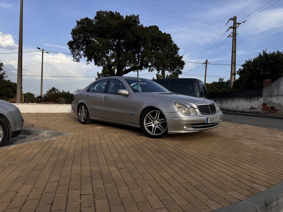 Mercedes-Benz E270 CDI