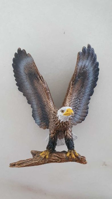 Várias figuras de animais: coleções Schleich, Safari e não só