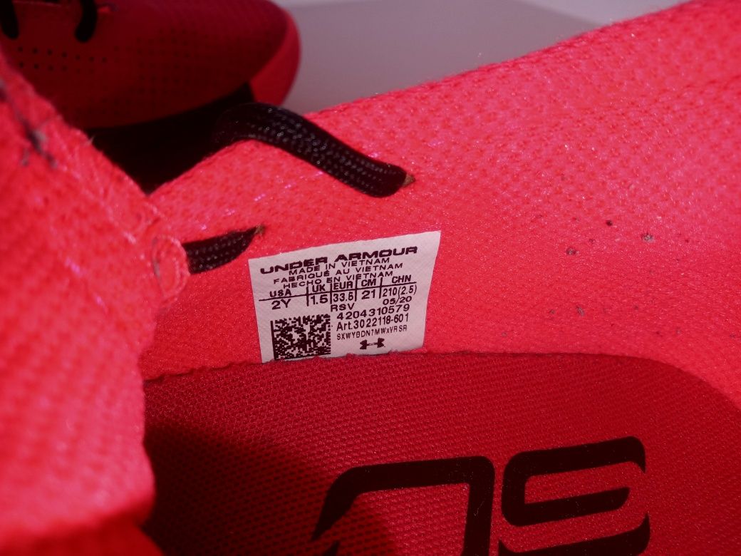 Under Armour nr 33.5--22 cm