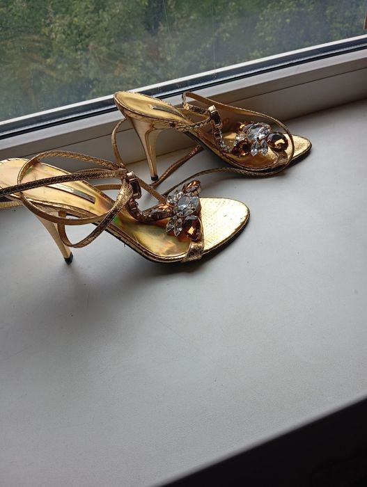 Продам босоножки, б/у