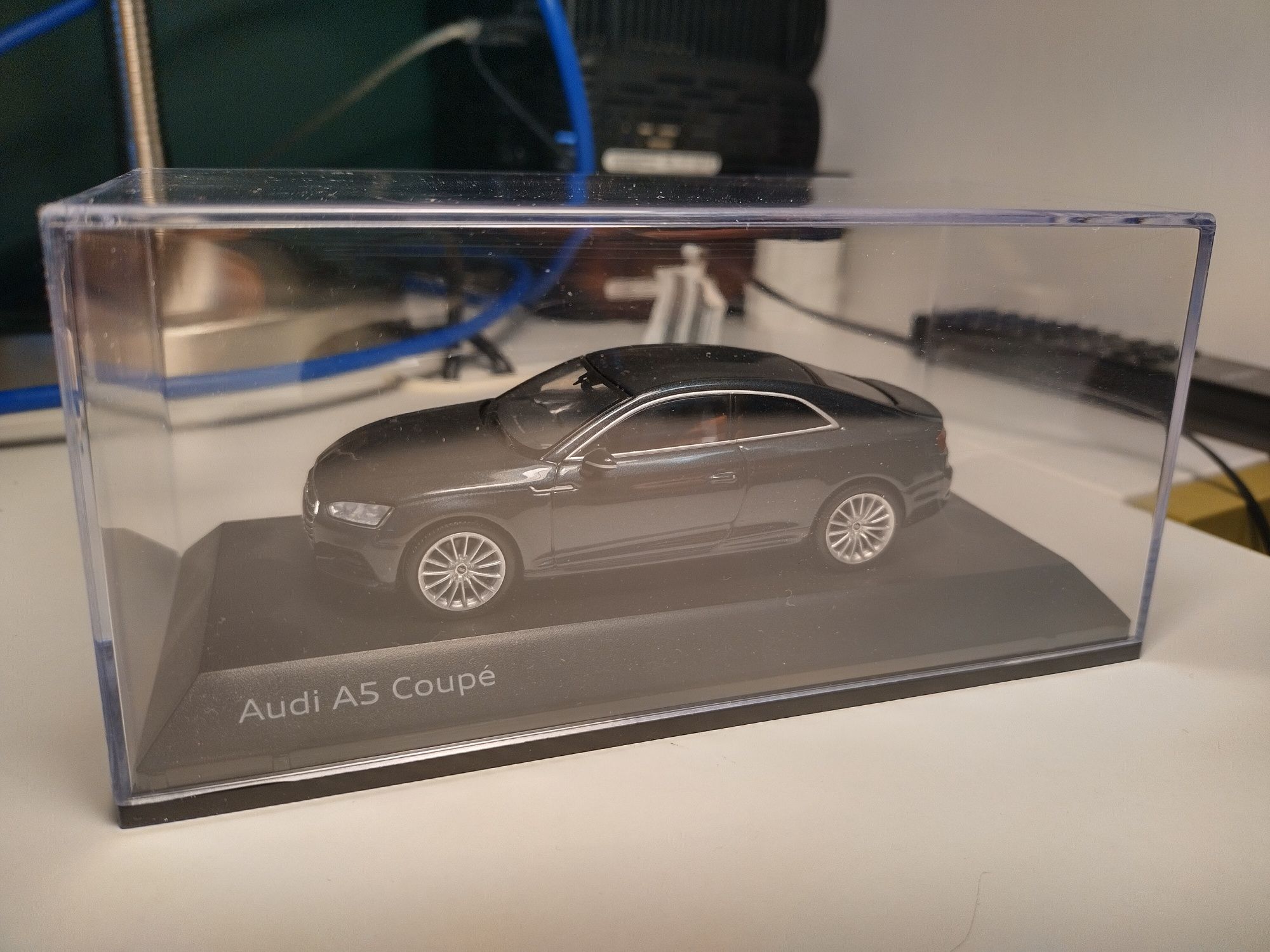 Audi A5 2016 1:43 MiniMax - Spark Manhattan Grey