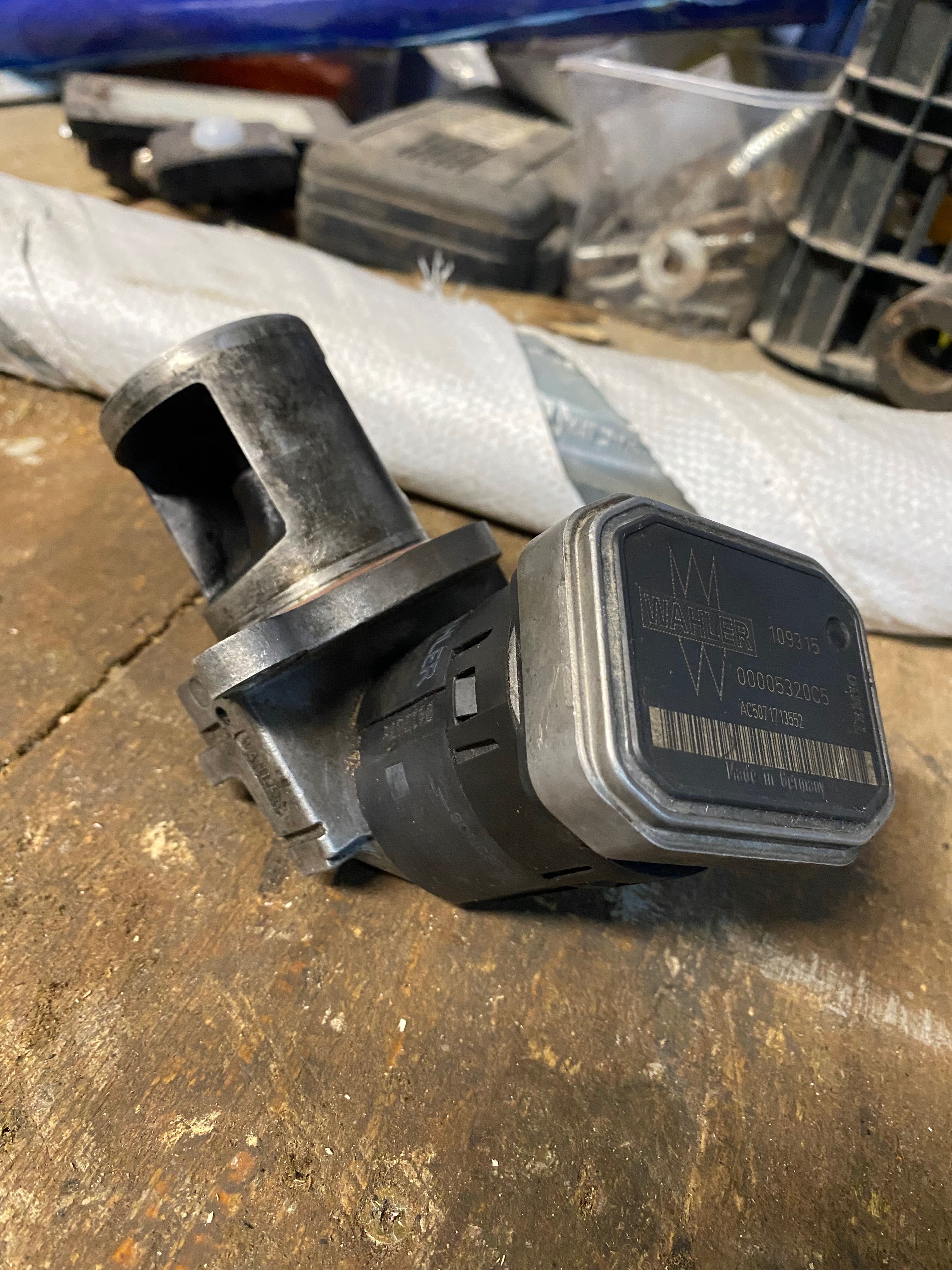 Zawór egr   Mercedes w211 3.0 v6
