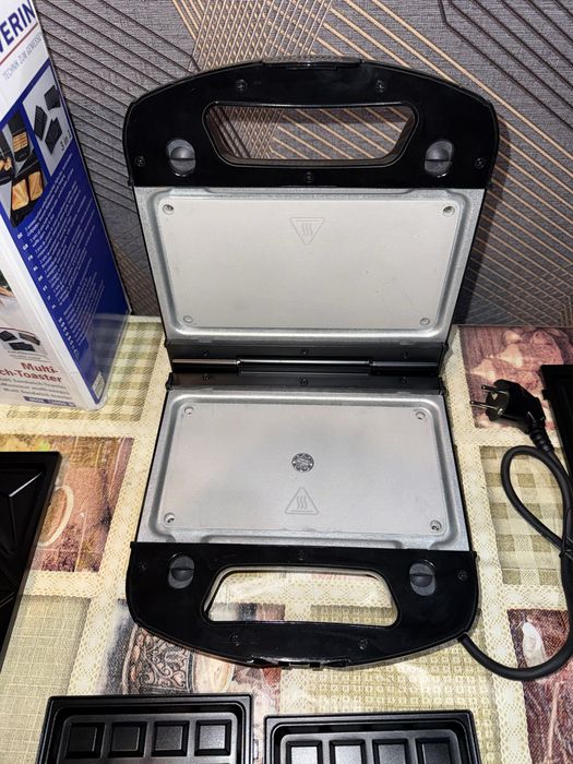 Бутербродниця- вафельниця Severin SA2968