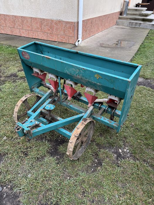 Сівалка до мотоблока