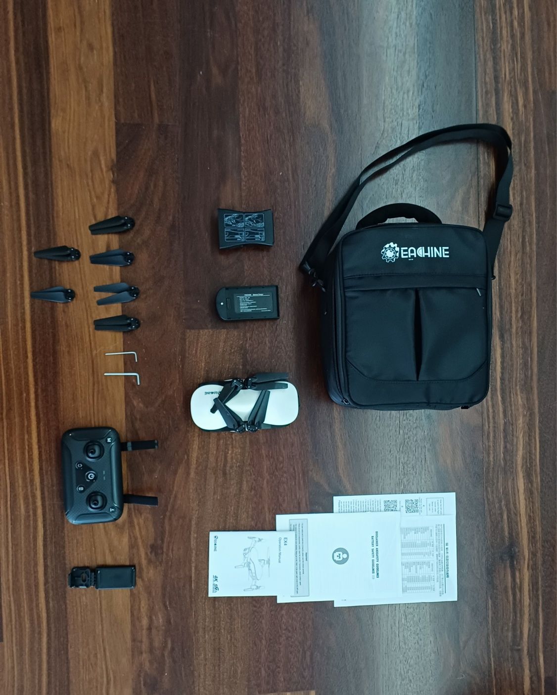 Drone Eachine EX4 (excelente para iniciar)