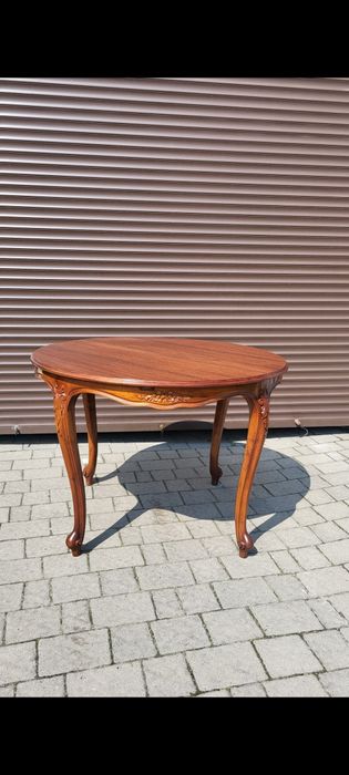 Франція. Красивий Обідній круглий розкладний стіл на точених ніжках у