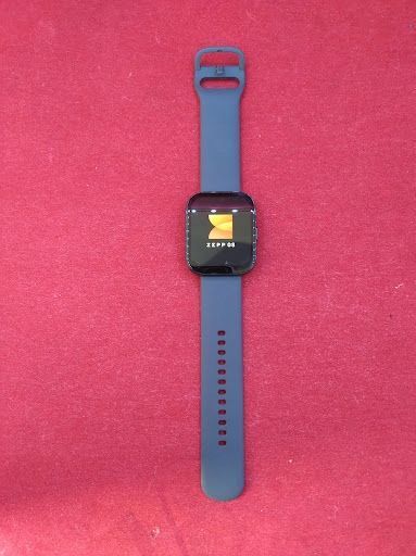 smartwatch amazfit bip 5 czarna opaska dla sportowców bpm design