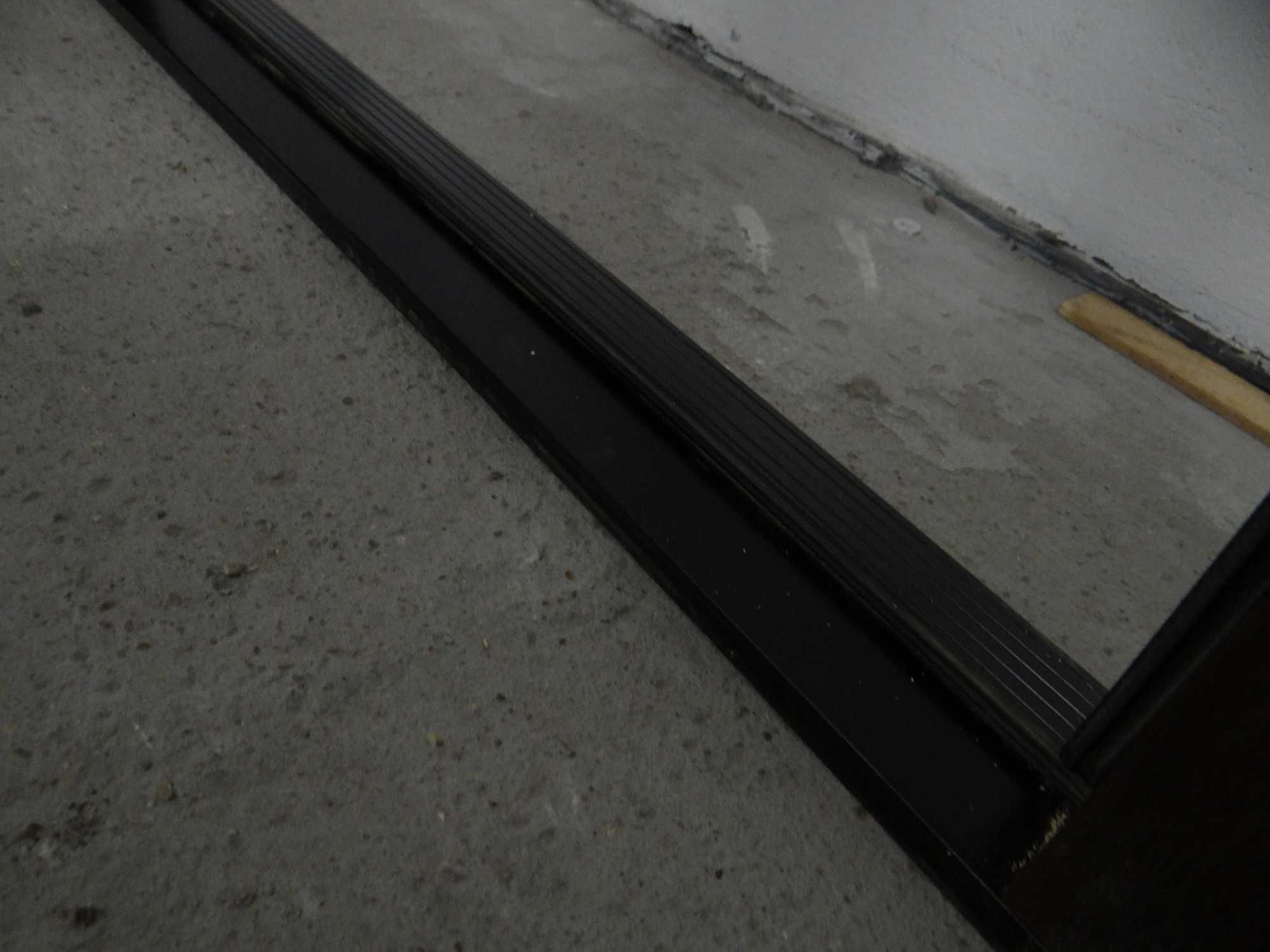 Drzwi zewnętrzne  Otello 3 90 L Orzech 1.2W/m²K