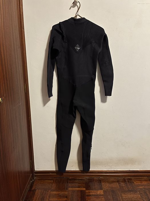 Fato surf Hyperfreak O’neill 3:2