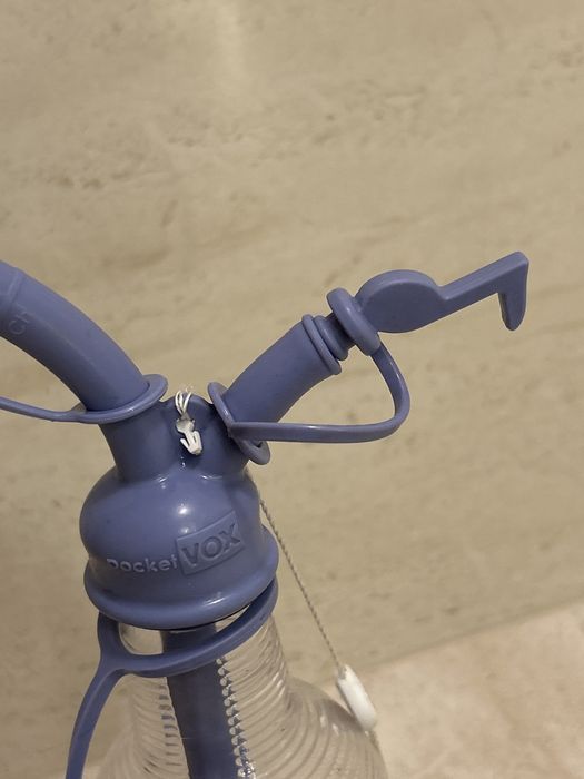 Butelka z rurką do rehabilitacji głosu