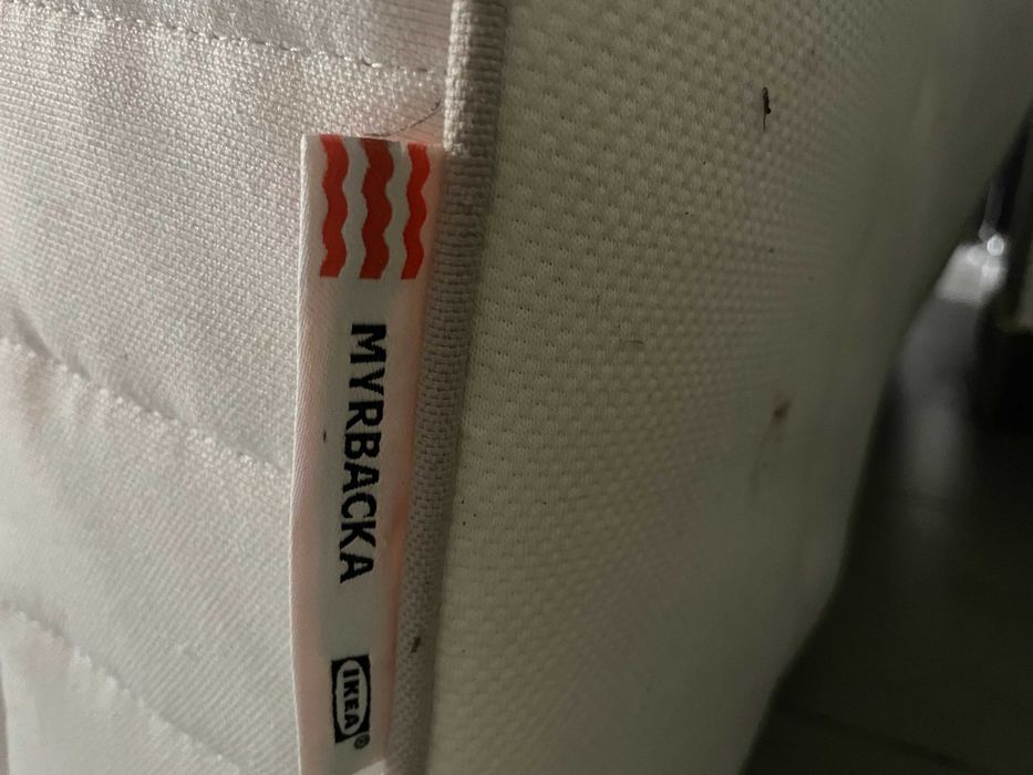 Oddam za 10 zł  materac Myrbacka Ikea.