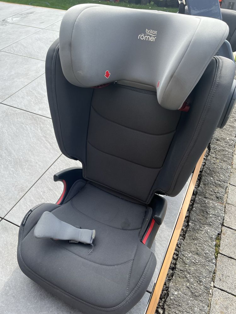 Fotelik Britax Römer kidfix III M BR