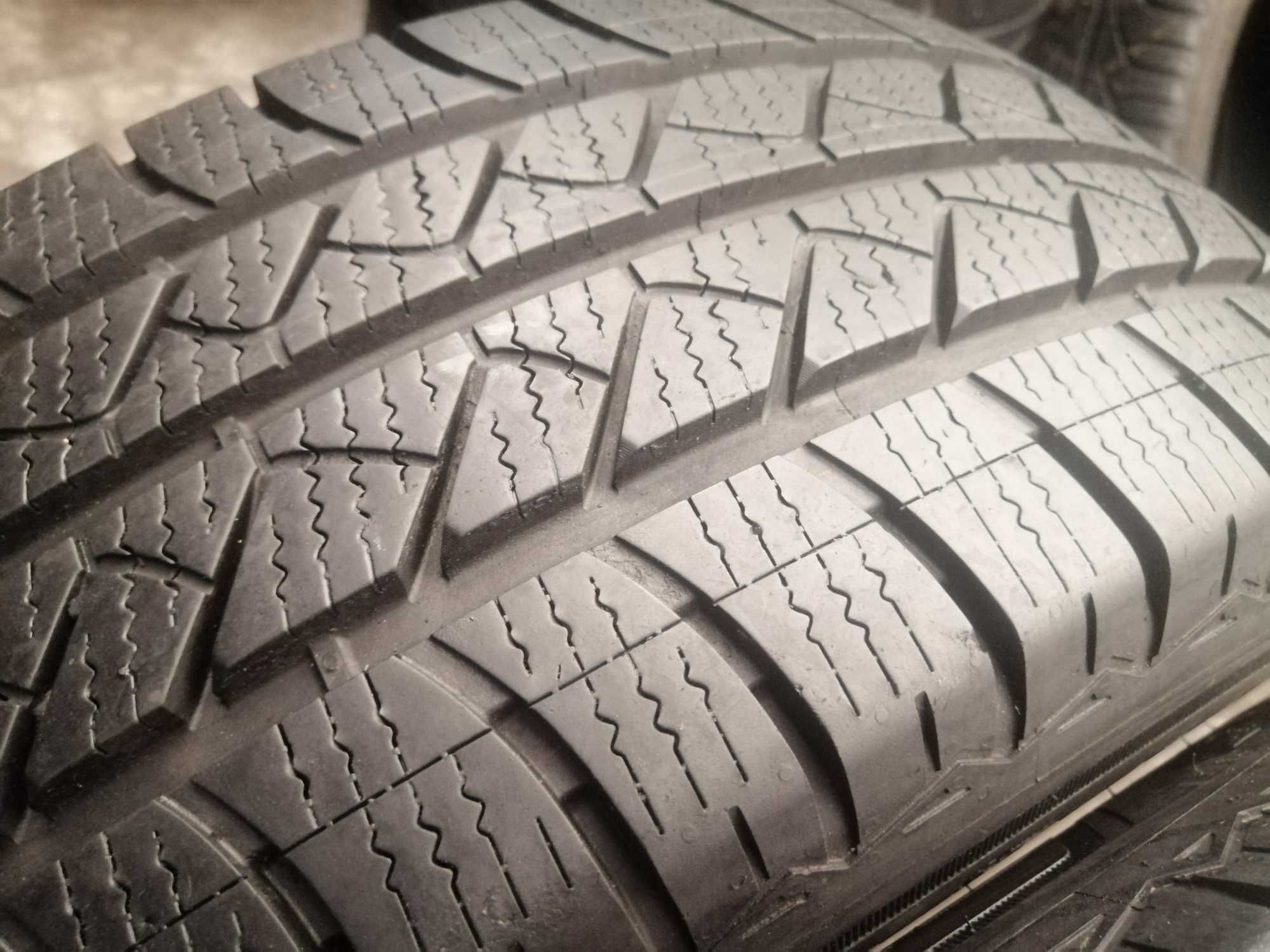 Opony 215/65 R 16 C Goodyear Vector  Jak Nowe