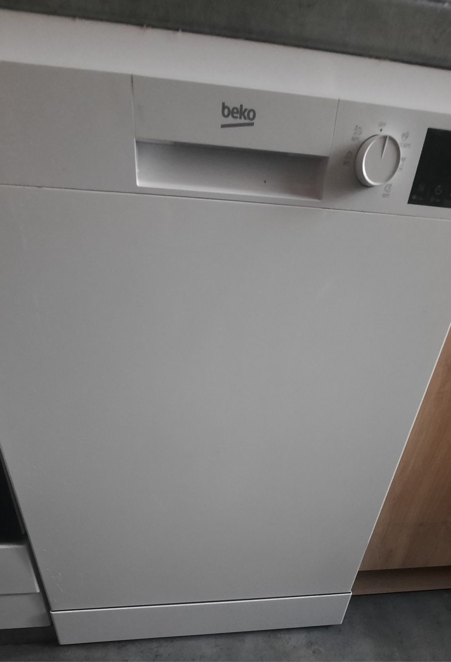 Zmywarka Beko DVN05320W