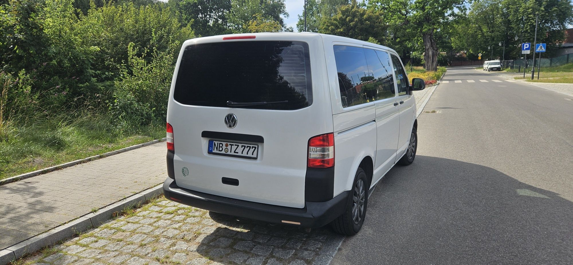 Volkswagen Transporter T5 2010r