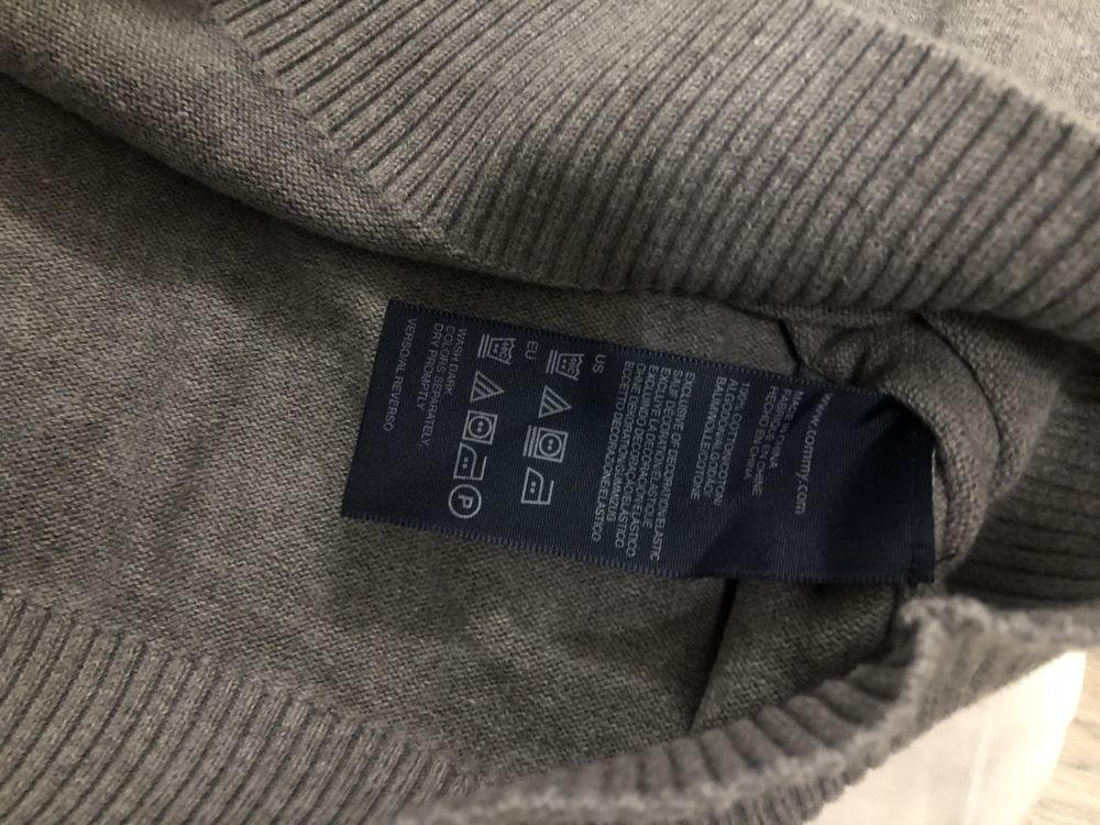 Пуловер Tommy Hilfiger серый оригинал (светр, джемпер)