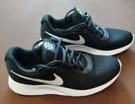 Nike Tanjun 43 (27.5см)