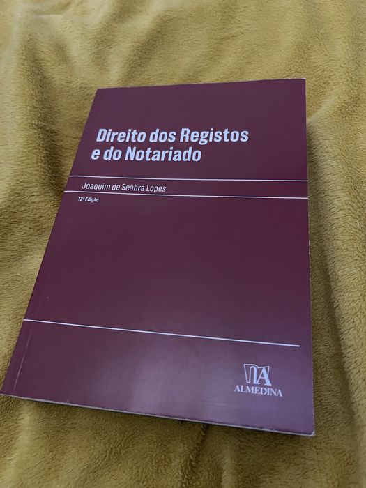 Direito dos Registos e do Notariado de Joaquim de Seabra Lopes