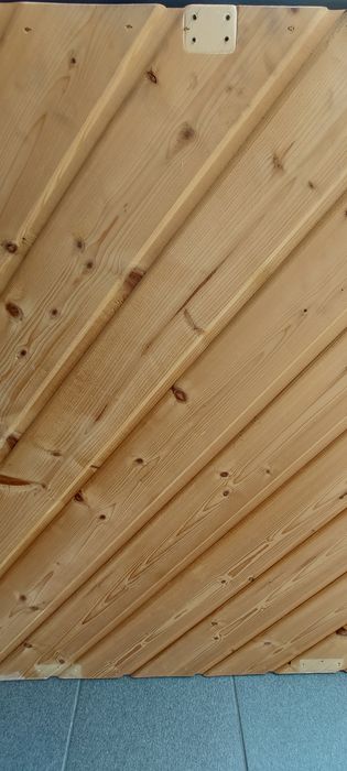 Klapa np na strych z drzewa