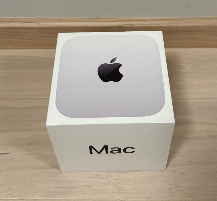 Apple Mac mini M4 • 16 GB RAM • 256 GB SSD