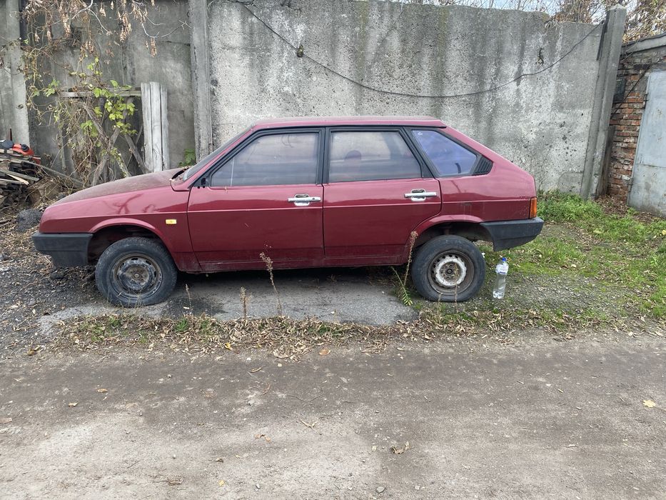 Продам ВАЗ 21093