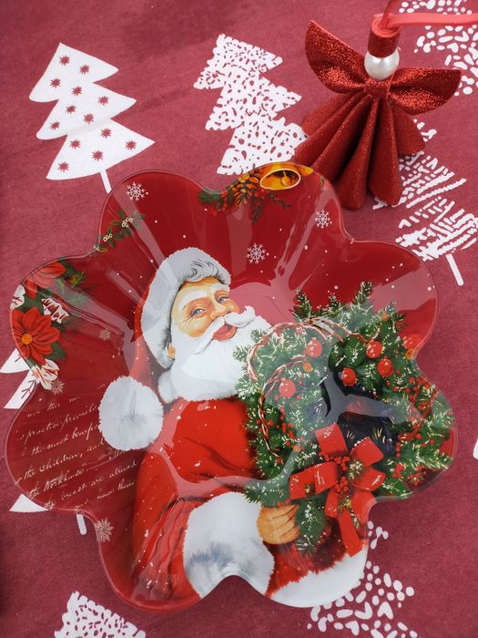 Новорічний посуд