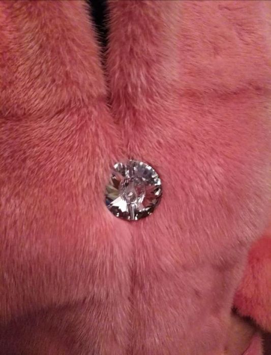 Шуба норкова Pierre Balmain рожевого кольору