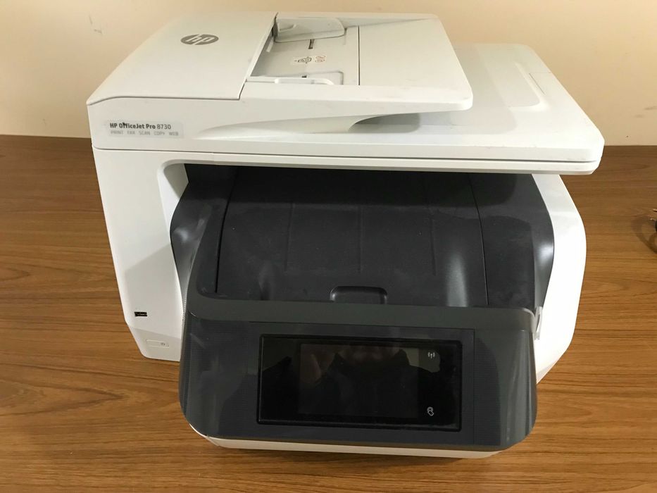 БФП кольорового друку HP OfficeJet Pro 8730 з Wi-Fi та БФП  Epson L550