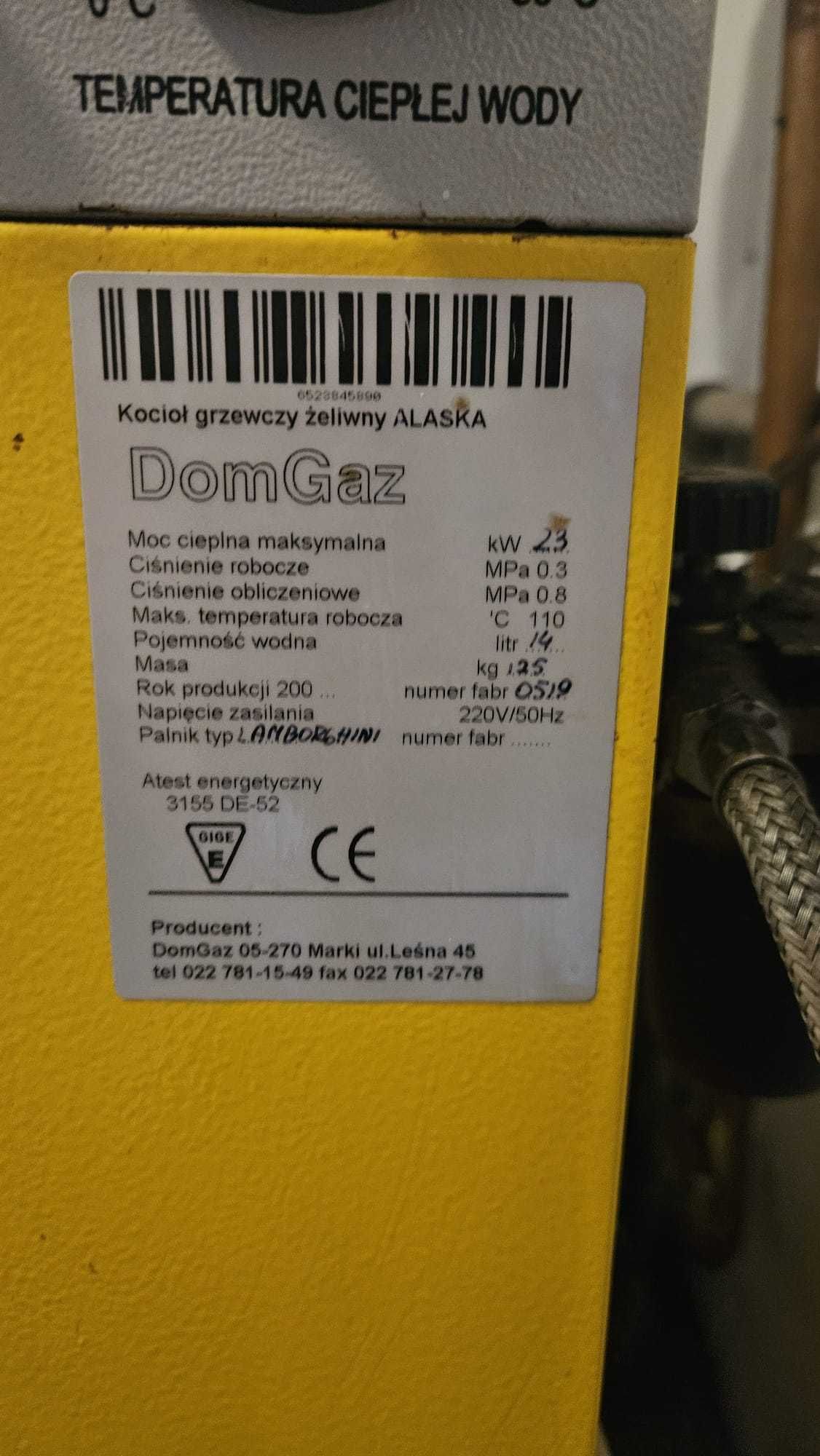 piec z wkładem żeliwnym na olej opałowy do CO