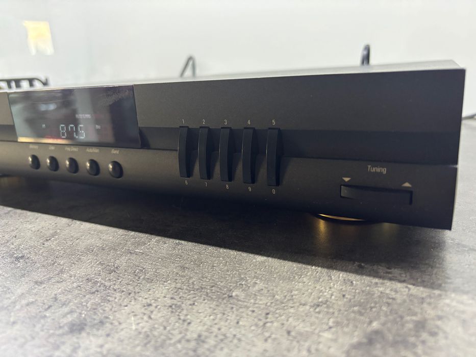 Tuner harman kardon TU930