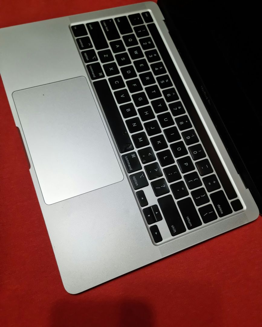 MacBook Pro 13 2020 i5 16/500gb A2251 Touch Bar