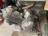 Motor xt 600 de mais deposito e carburador