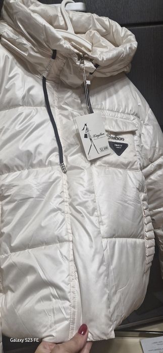 Нова пуфер куртка білий перламутр пуфер на 46-48