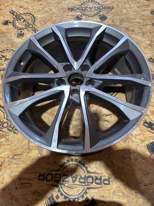 Диск AUDI S4 B9 R19 5*112