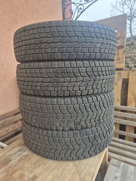 Dunlop grandtrek sj6