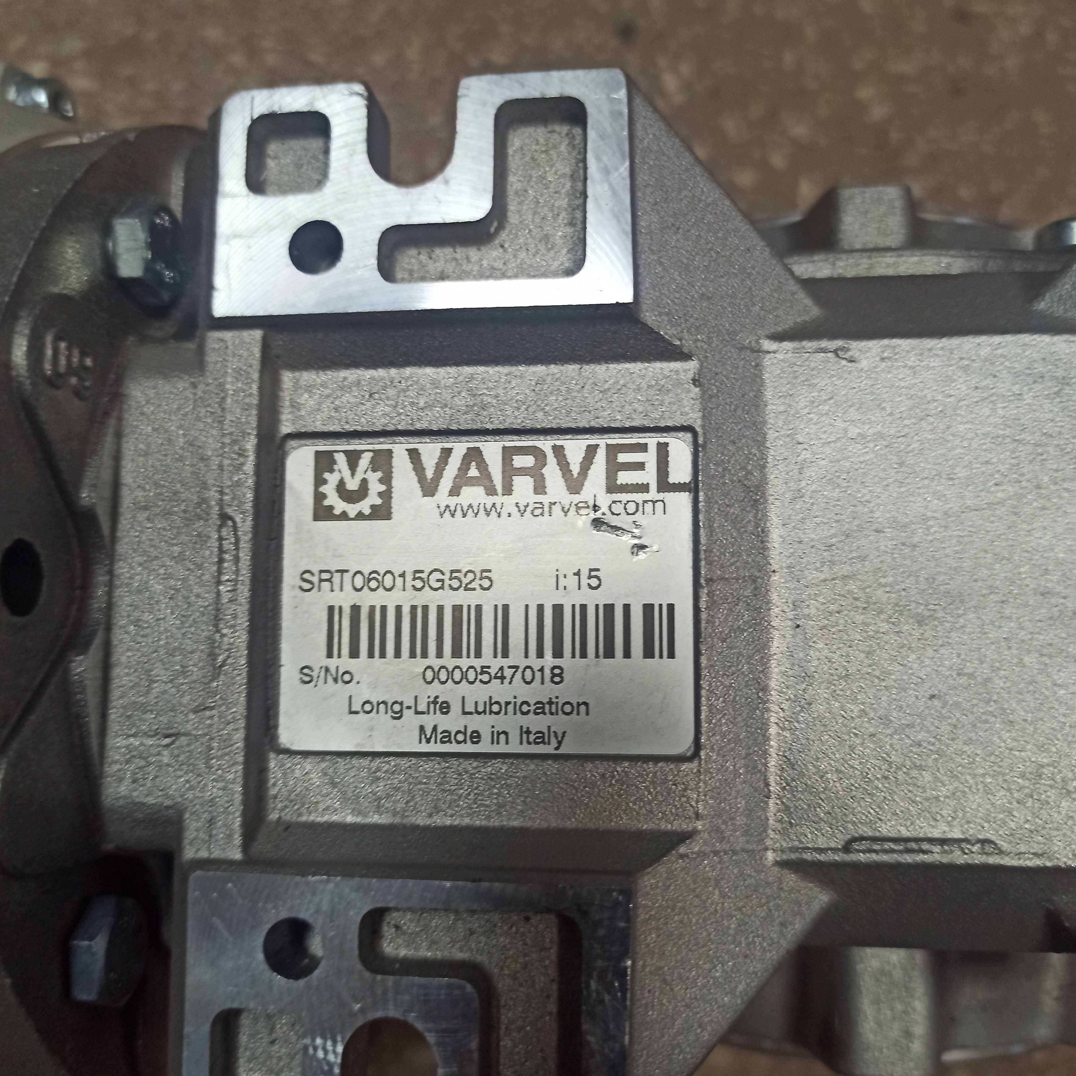 мотор-редуктор VARVEL 1,1 кВт 93 або 139 об/хв ІТАЛІЯ