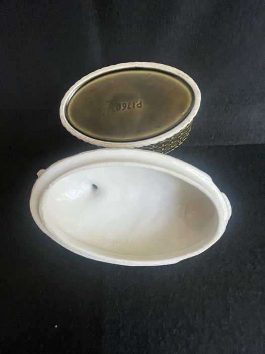 Secla Taca oval com tampa